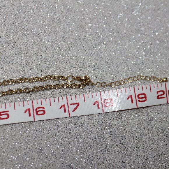 Pearl and Pink Circular Pendant on Golden Chain Necklace - Picture 6 of 9